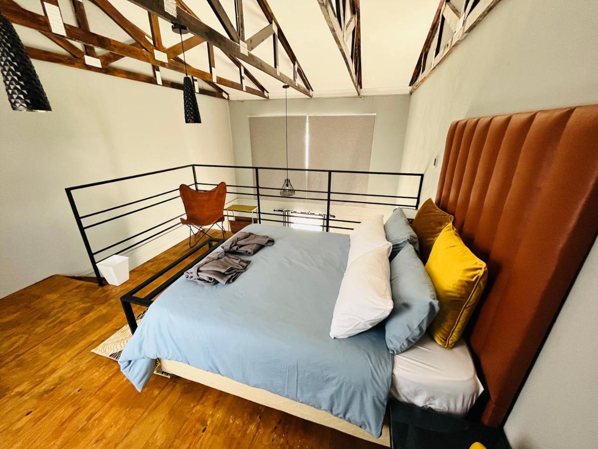 Kates Nest Guesthouse 오샤카티 외부 사진