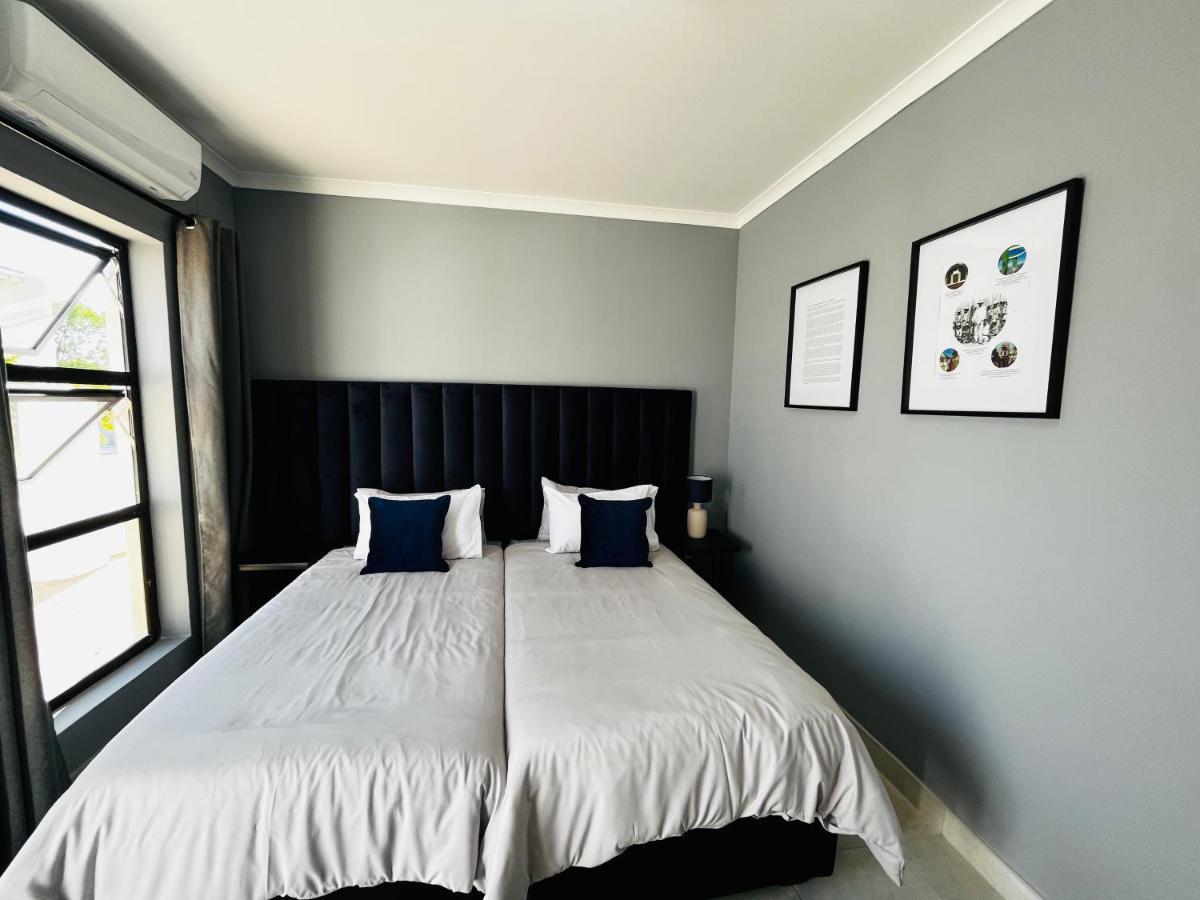 Kates Nest Guesthouse 오샤카티 외부 사진