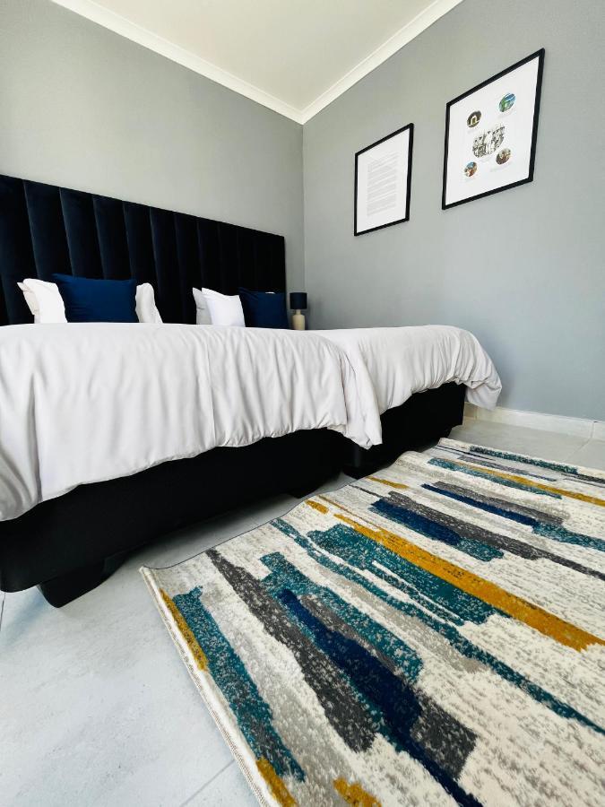Kates Nest Guesthouse 오샤카티 외부 사진